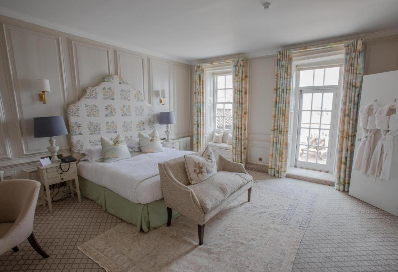 The George Hotel And Beach Club Yarmouth  Kültér fotó