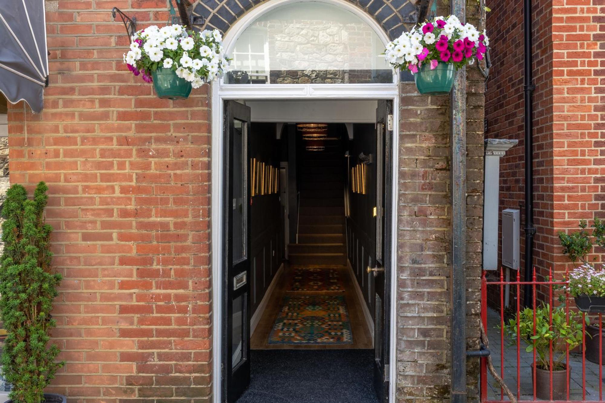 The George Hotel And Beach Club Yarmouth  Kültér fotó